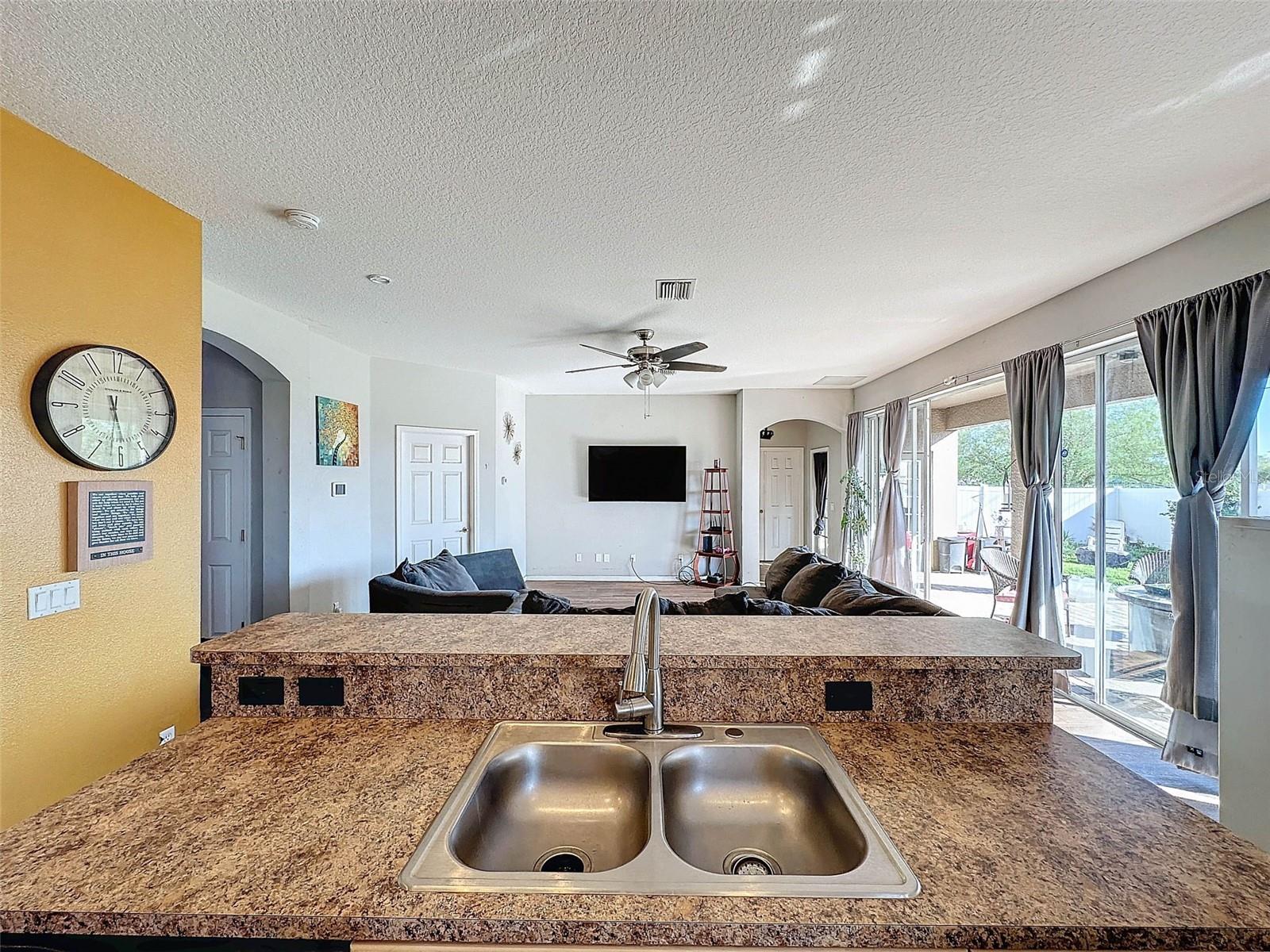 Image 21 of 81 For 4165 Copper Hill Road