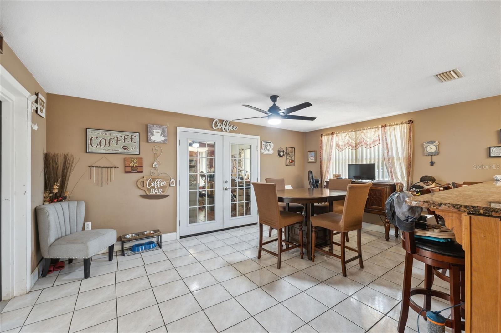 Image 12 of 34 For 7514 Bergamot Drive