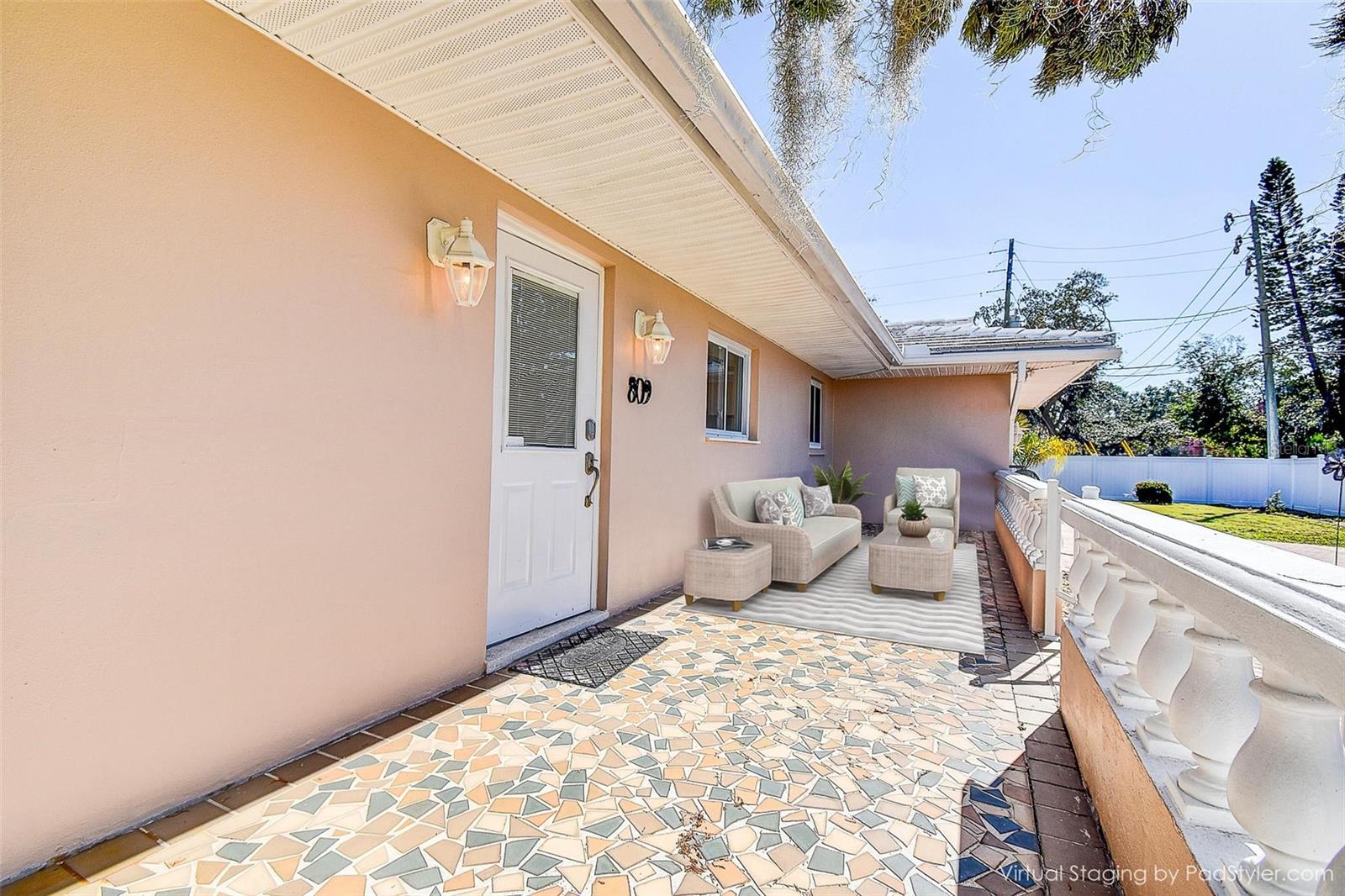 Image 28 of 33 For 809 Whitcomb Boulevard