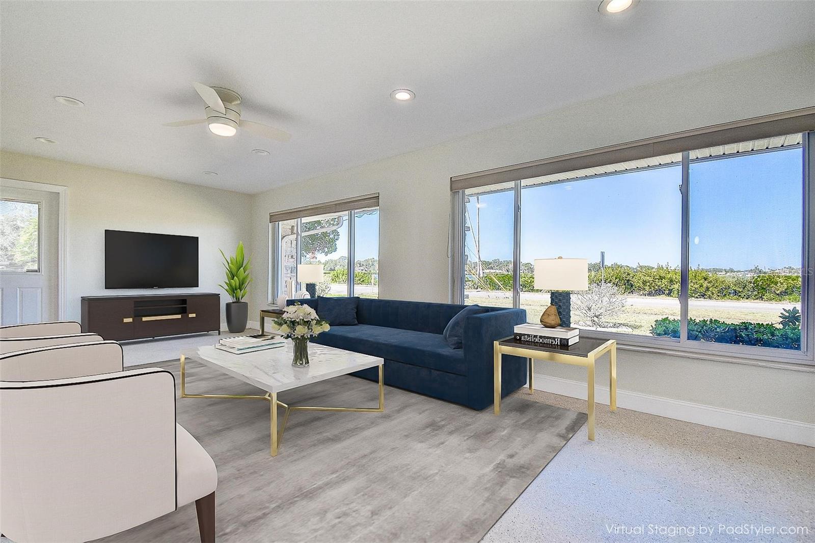 Image 9 of 33 For 809 Whitcomb Boulevard