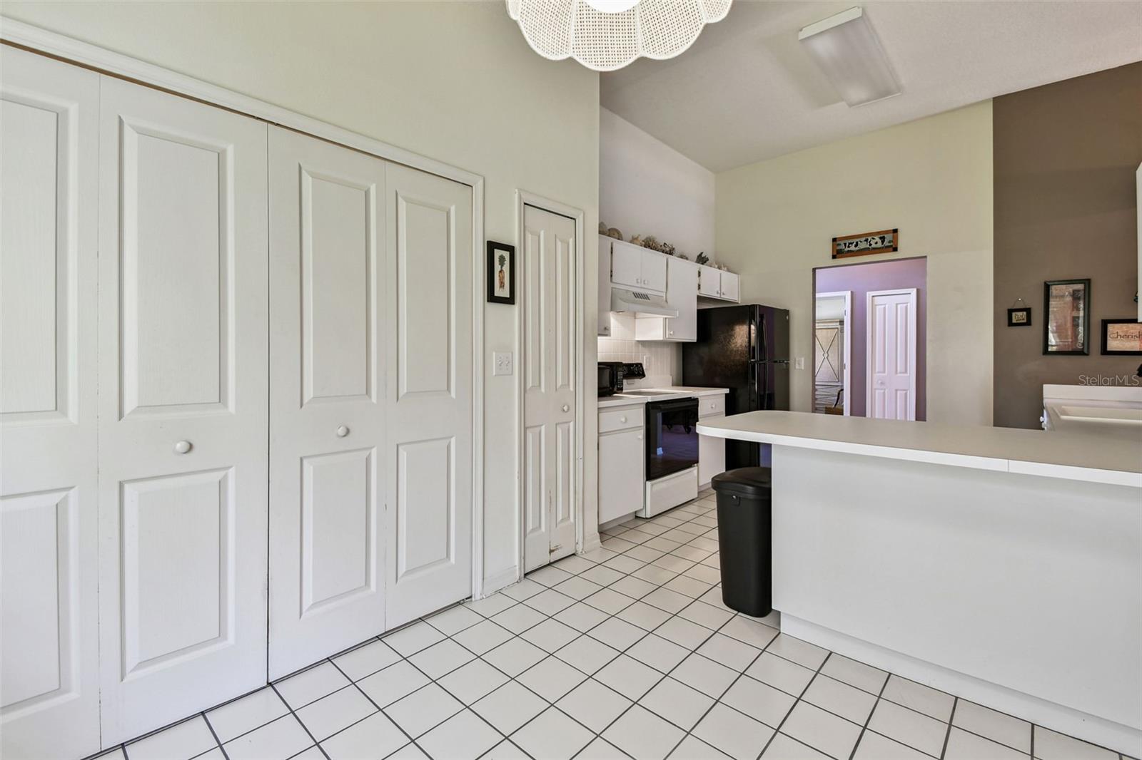 Listing photo id 15 for 29228 Birds Eye Drive