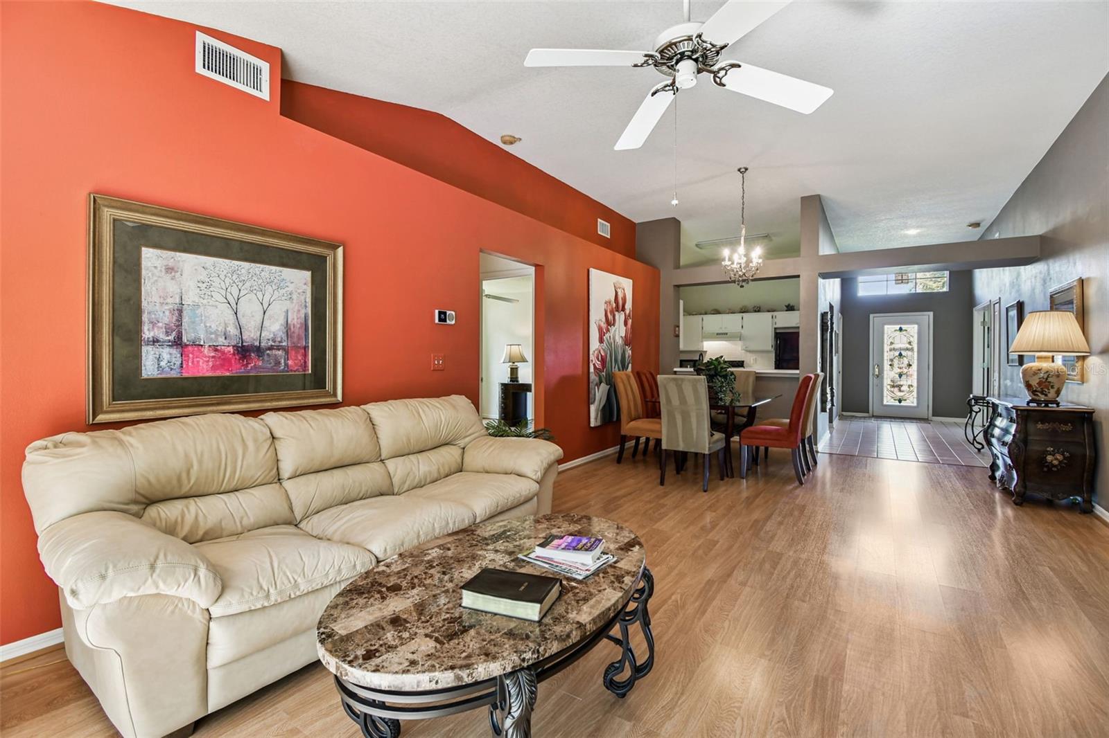 Listing photo id 25 for 29228 Birds Eye Drive