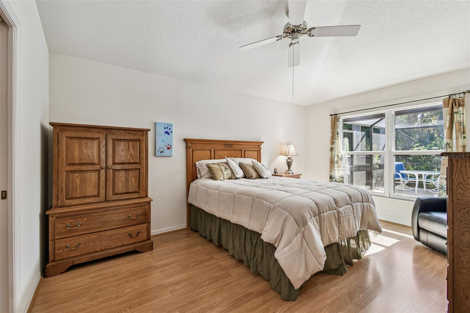 Listing photo id 33 for 29228 Birds Eye Drive