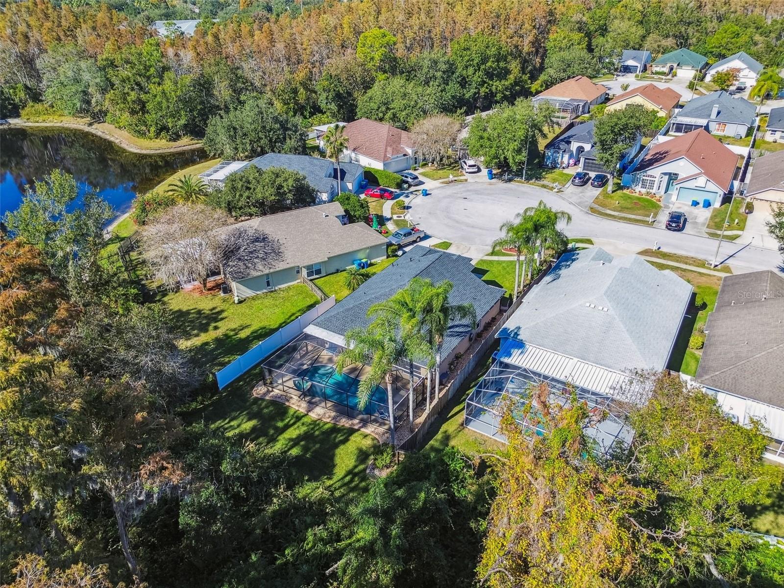 Listing photo id 52 for 29228 Birds Eye Drive