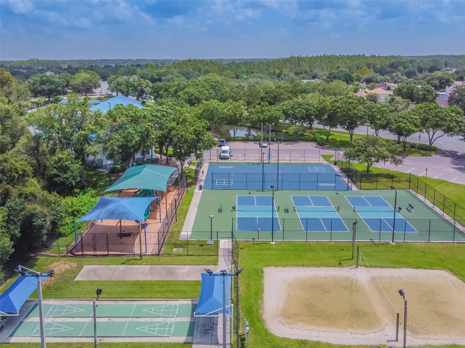 Listing photo id 56 for 29228 Birds Eye Drive