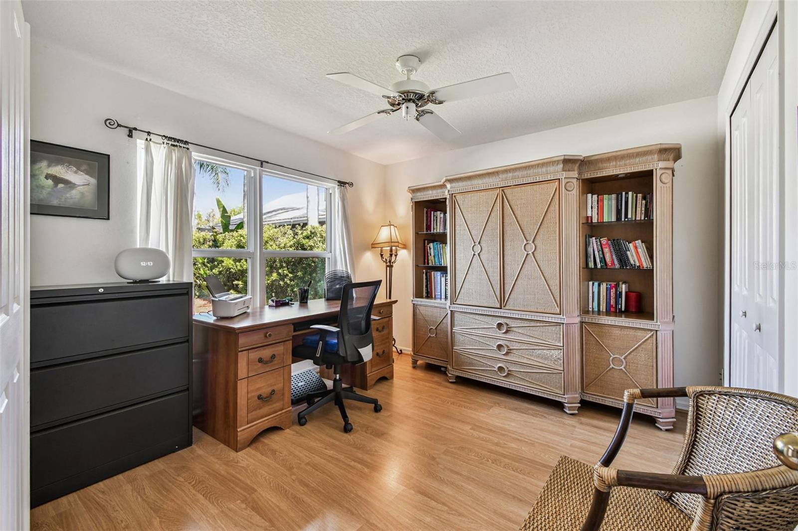 Listing photo id 6 for 29228 Birds Eye Drive