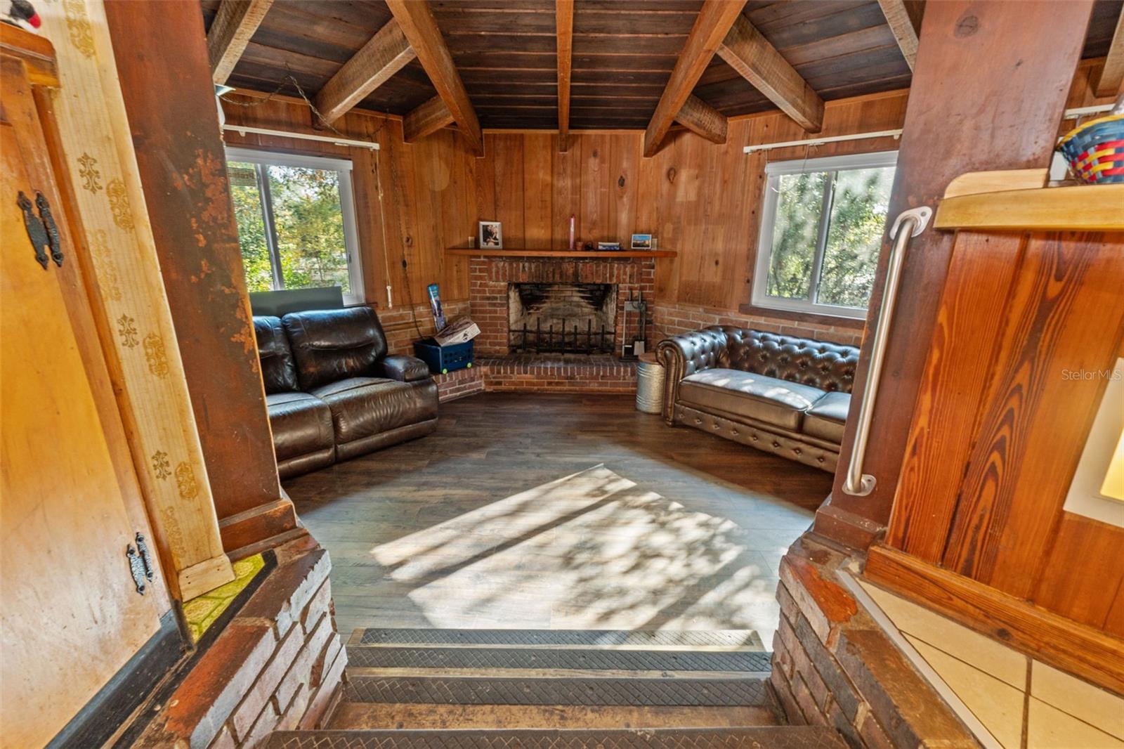 Image 28 of 79 For 4877 Merlin Circle