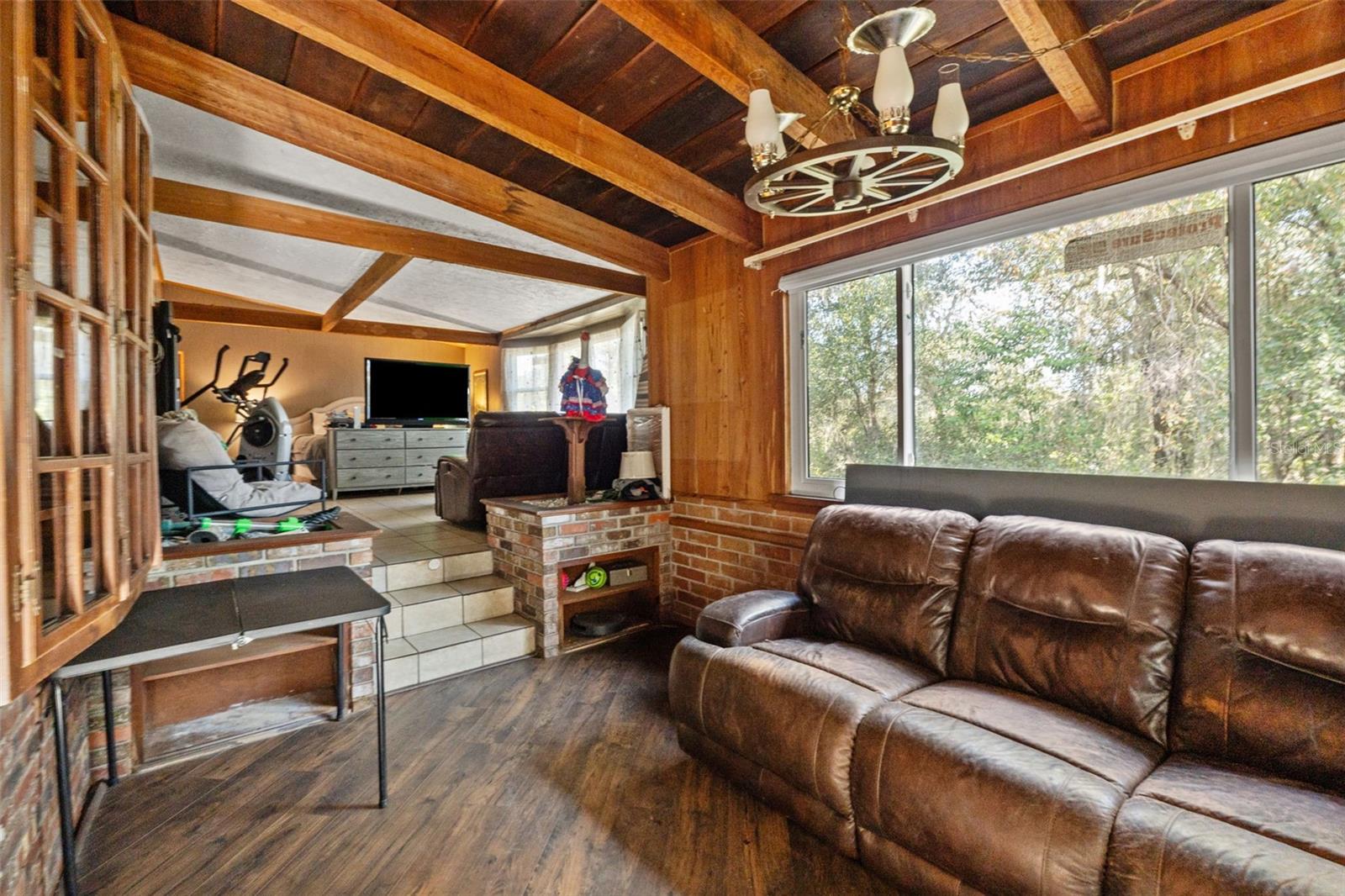 Image 29 of 79 For 4877 Merlin Circle