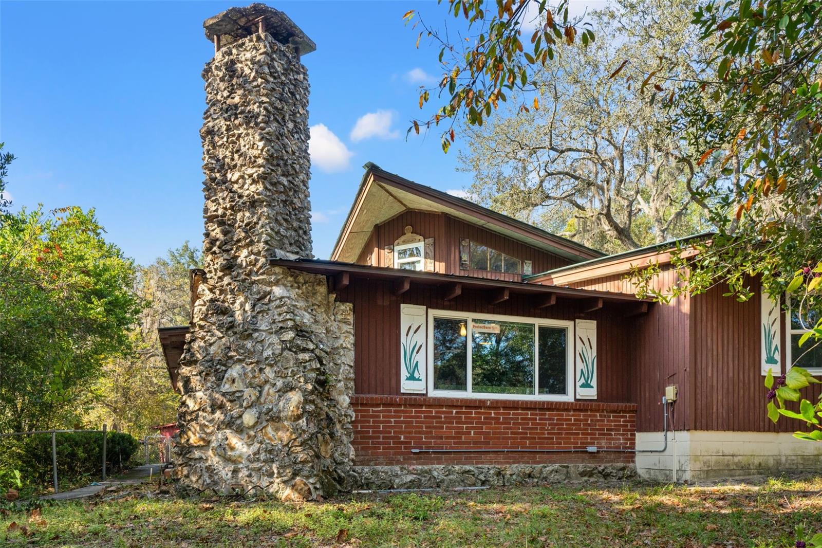 Image 46 of 79 For 4877 Merlin Circle