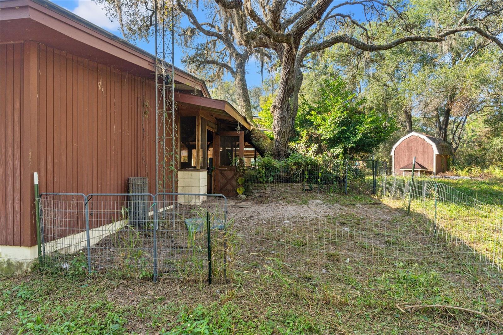 Image 48 of 79 For 4877 Merlin Circle