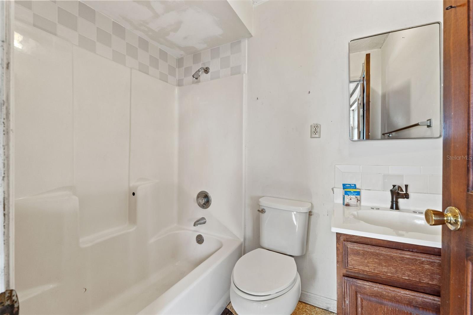 Image 66 of 79 For 4877 Merlin Circle