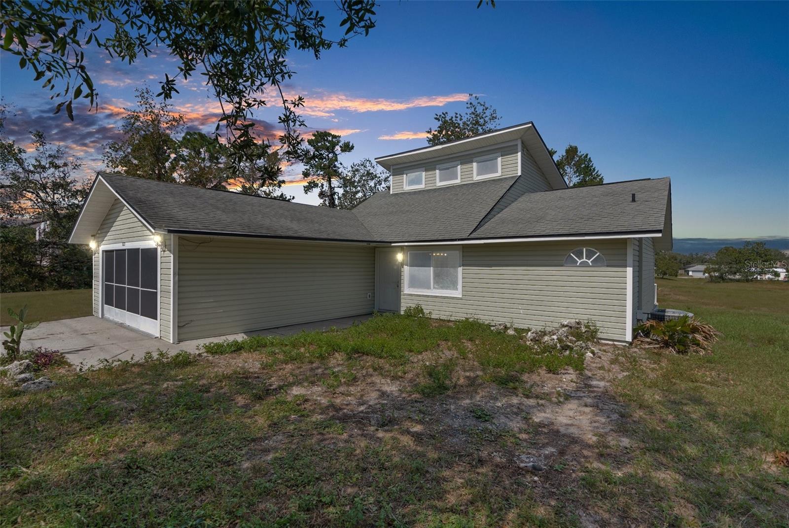 Image 9 of 32 For 10221 Elgin Boulevard