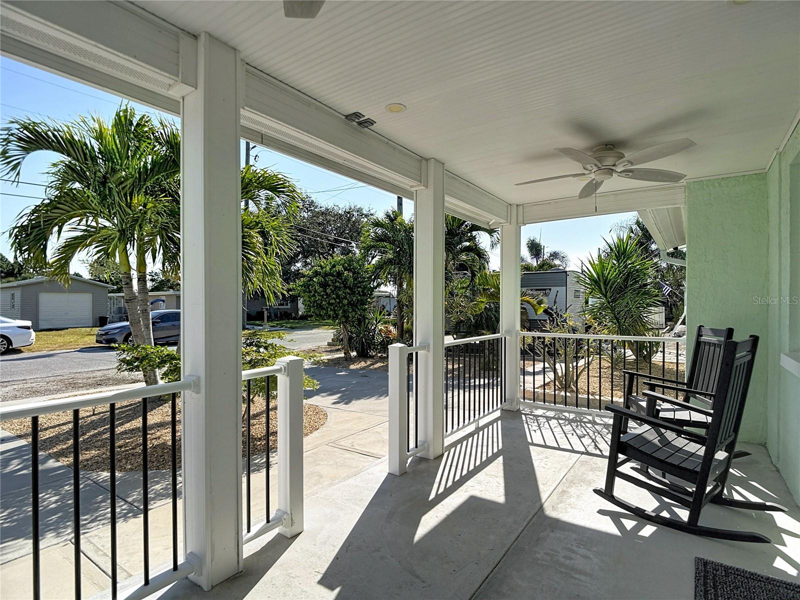 Image 3 of 80 For 13607 Frances Avenue