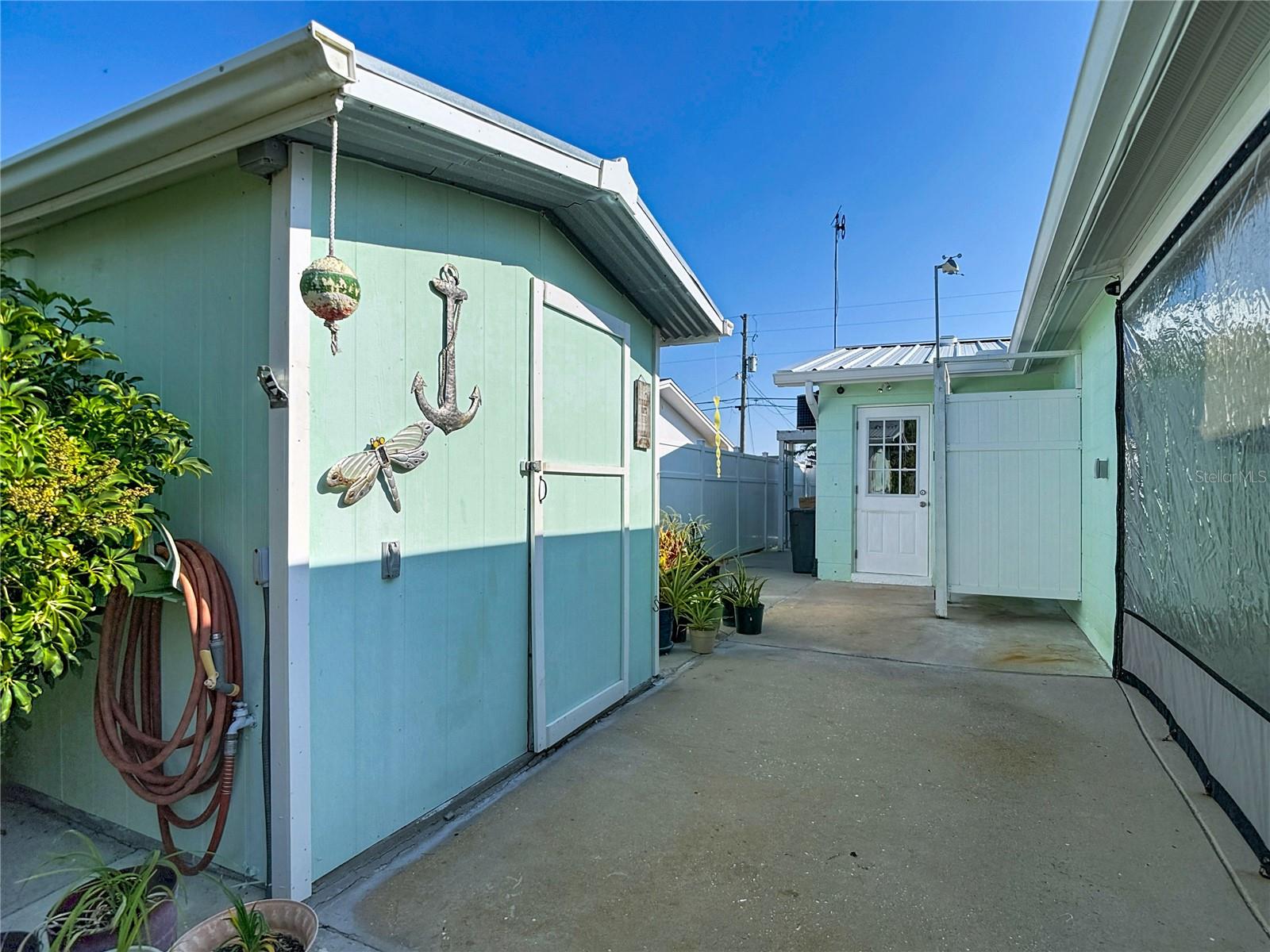 Image 55 of 80 For 13607 Frances Avenue