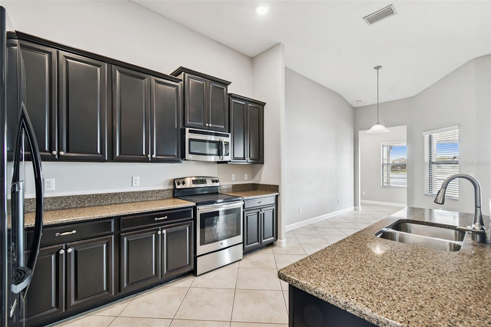 Image 10 of 43 For 12352 Crestridge Loop