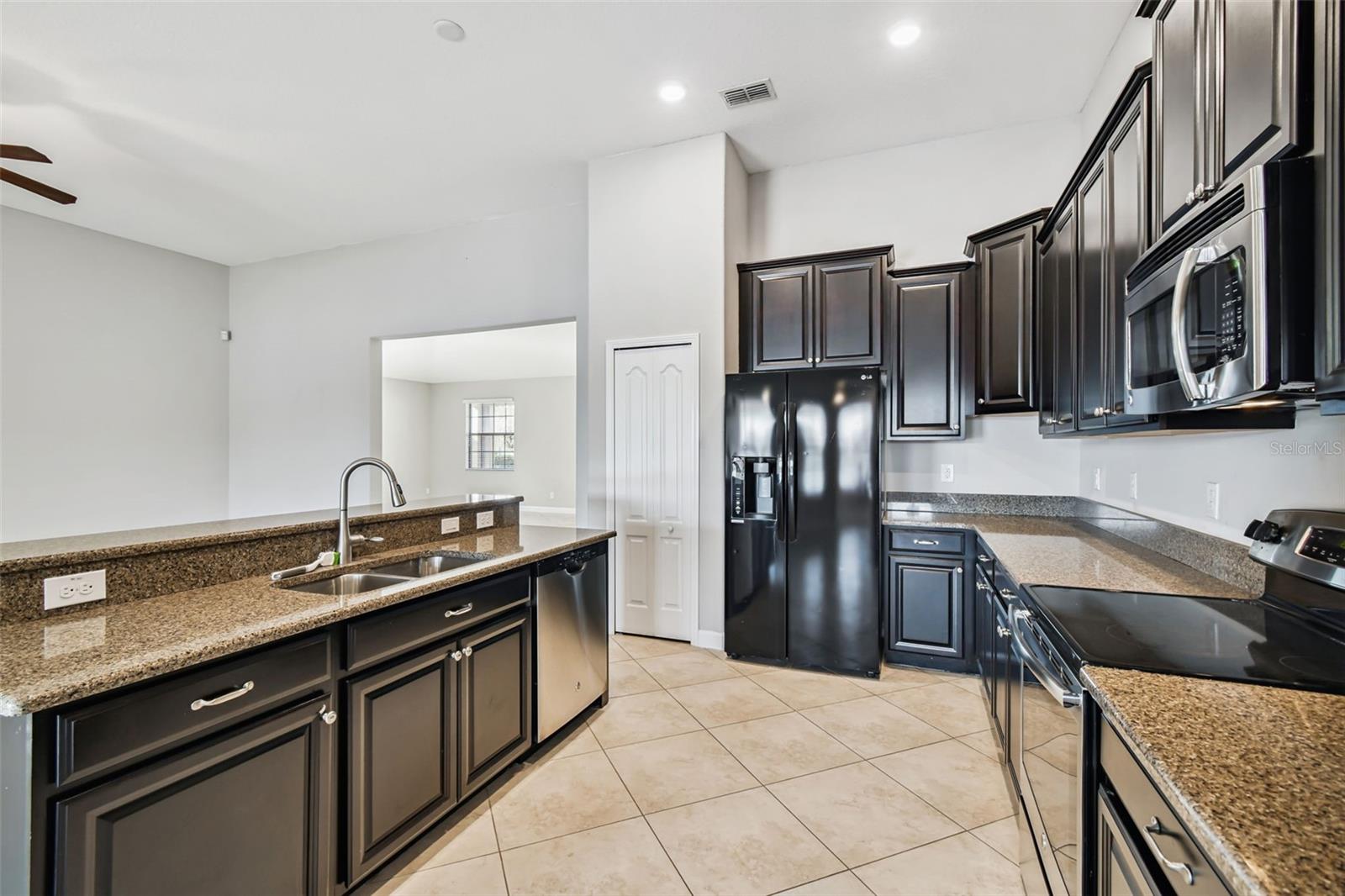 Image 11 of 43 For 12352 Crestridge Loop