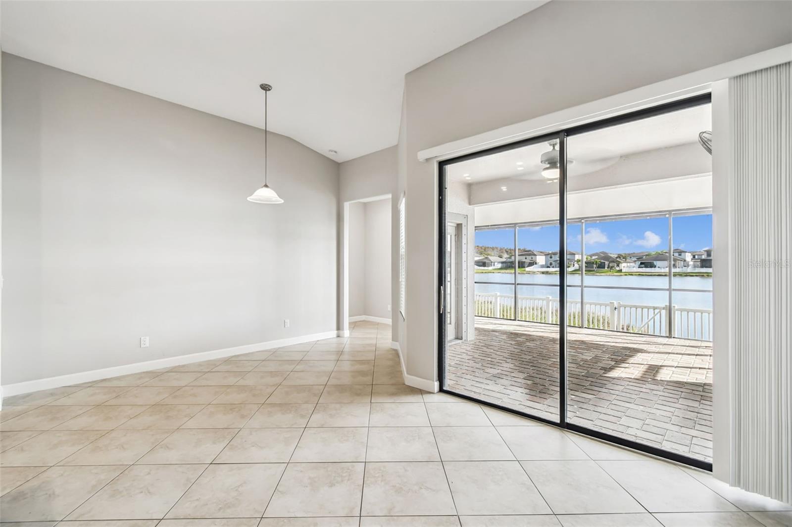 Image 14 of 43 For 12352 Crestridge Loop