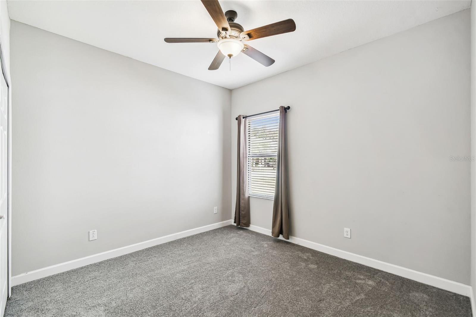 Image 19 of 43 For 12352 Crestridge Loop