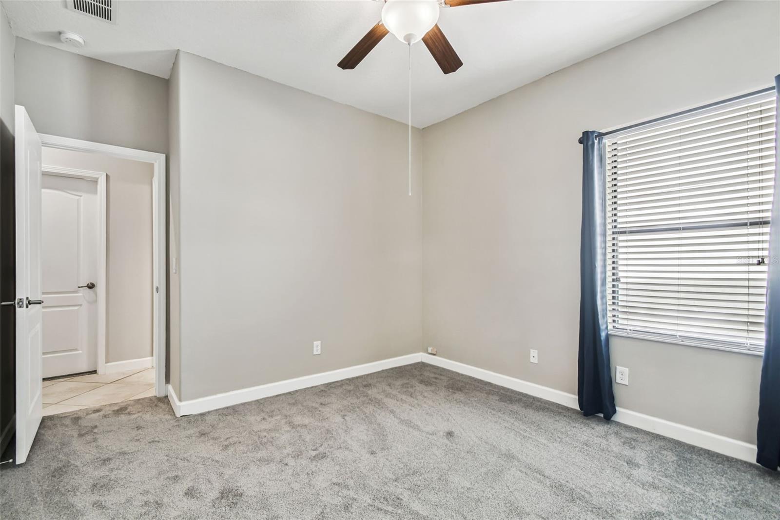 Image 24 of 43 For 12352 Crestridge Loop