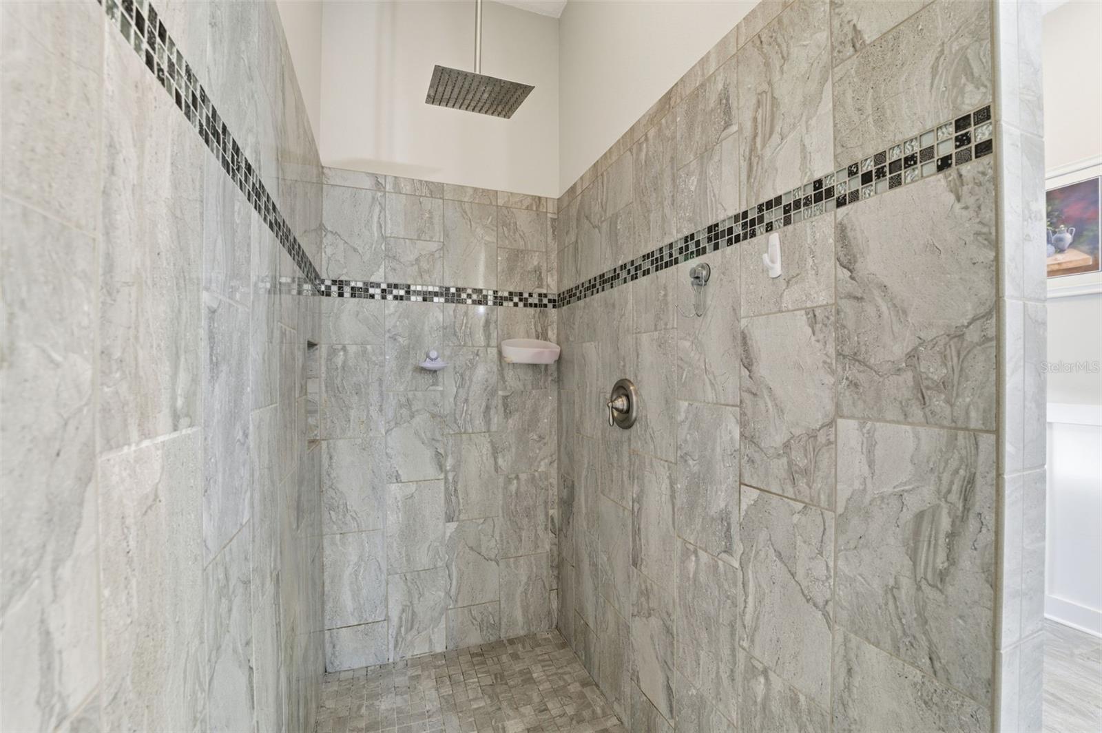 Image 85 of 90 For Address Not Provided