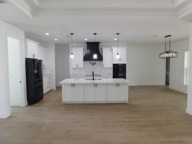 Image 17 of 45 For 8090 Nordica Road