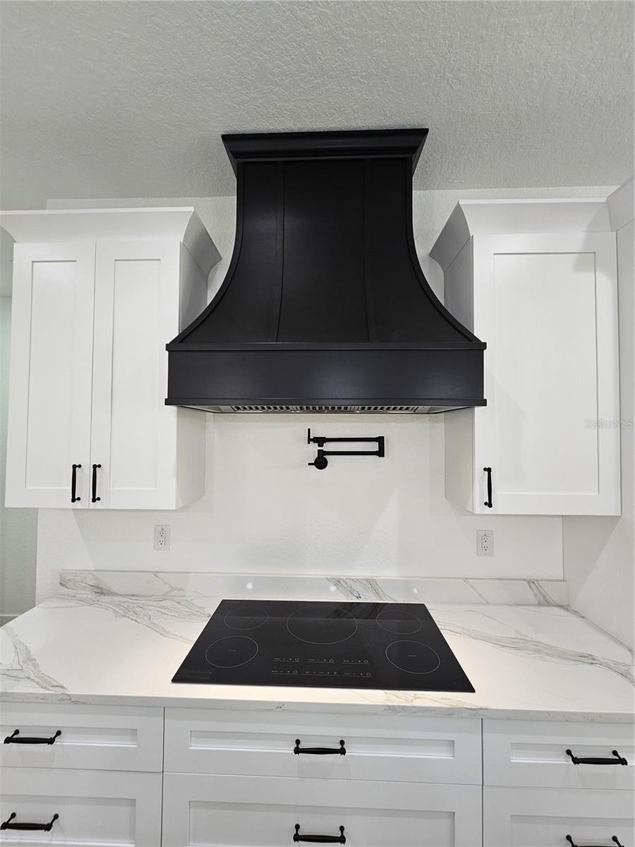 Image 24 of 45 For 8090 Nordica Road