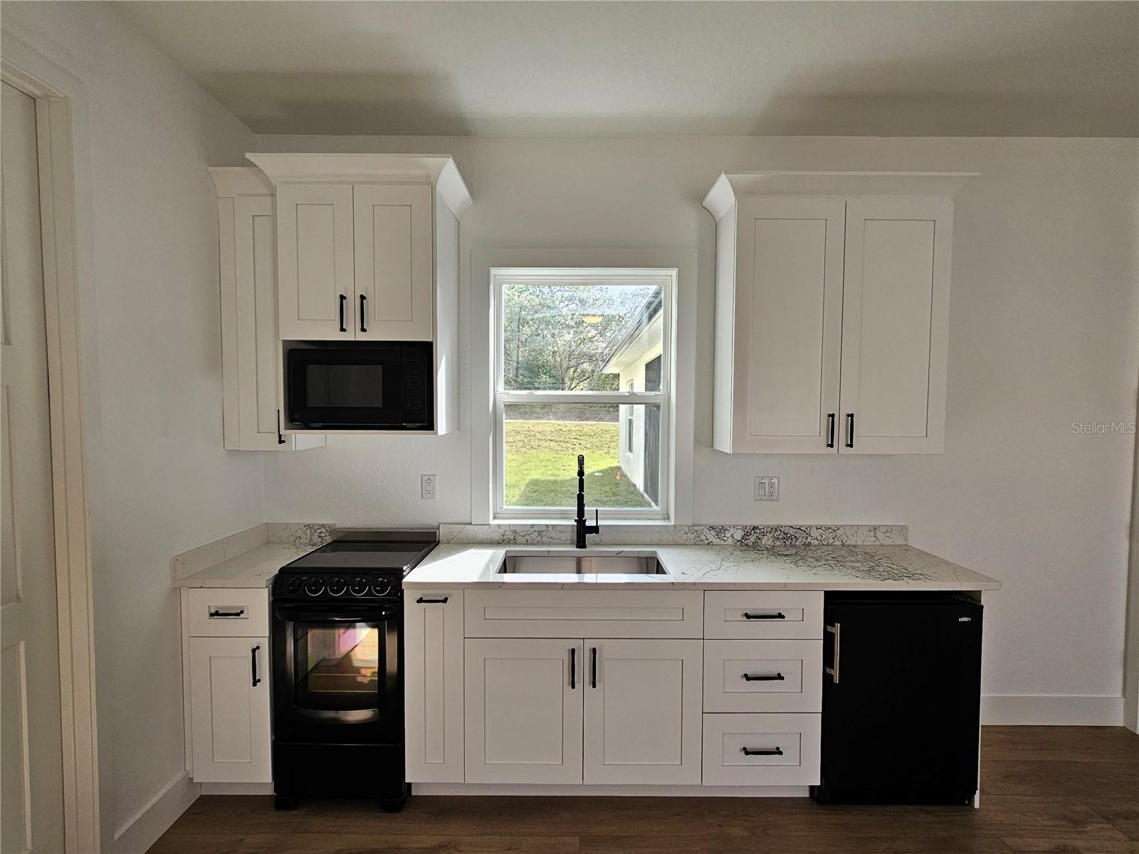 Image 37 of 45 For 8090 Nordica Road