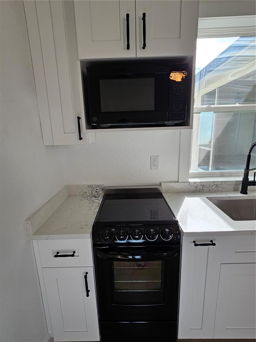 Image 39 of 45 For 8090 Nordica Road