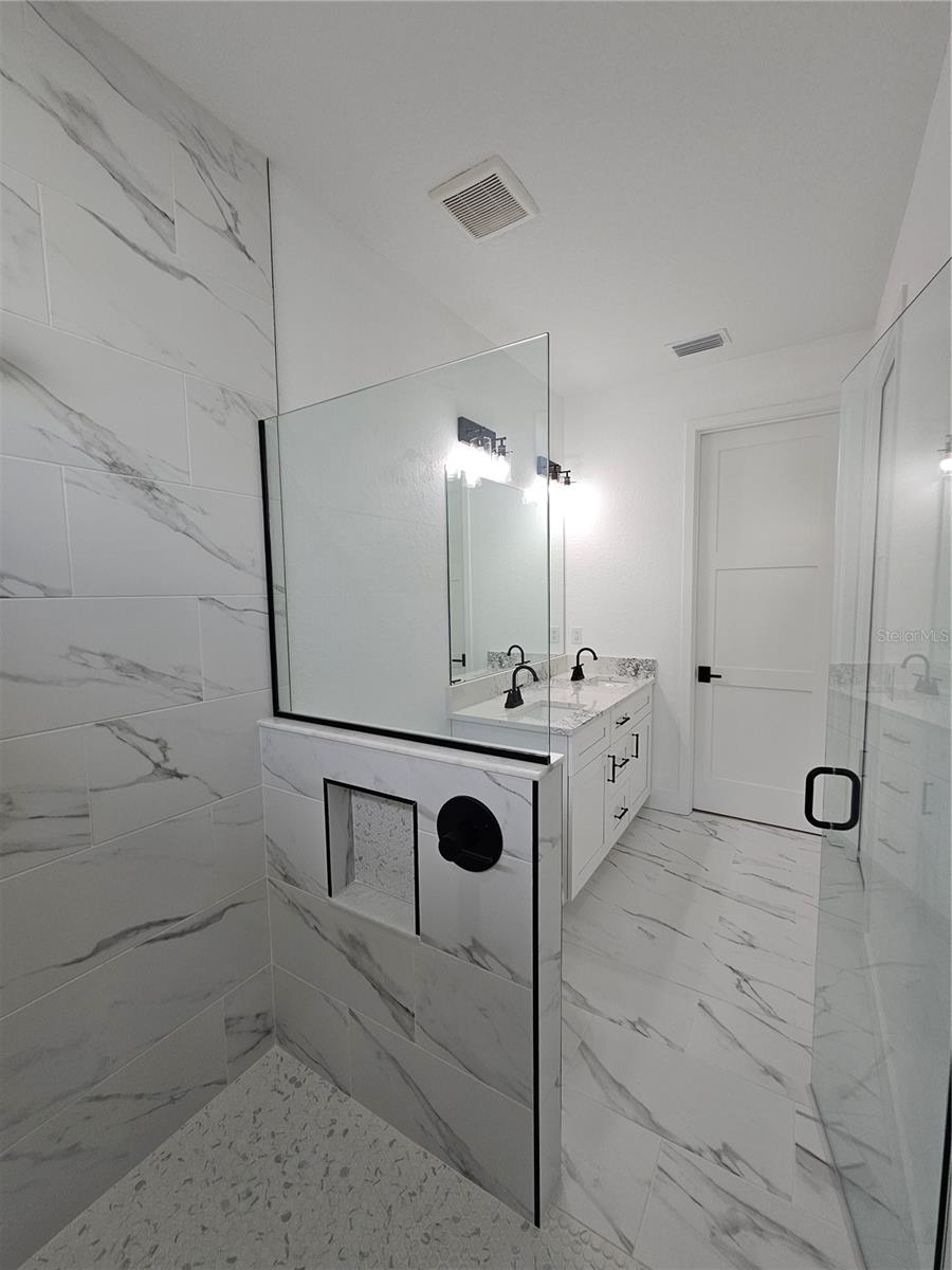 Image 44 of 45 For 8090 Nordica Road