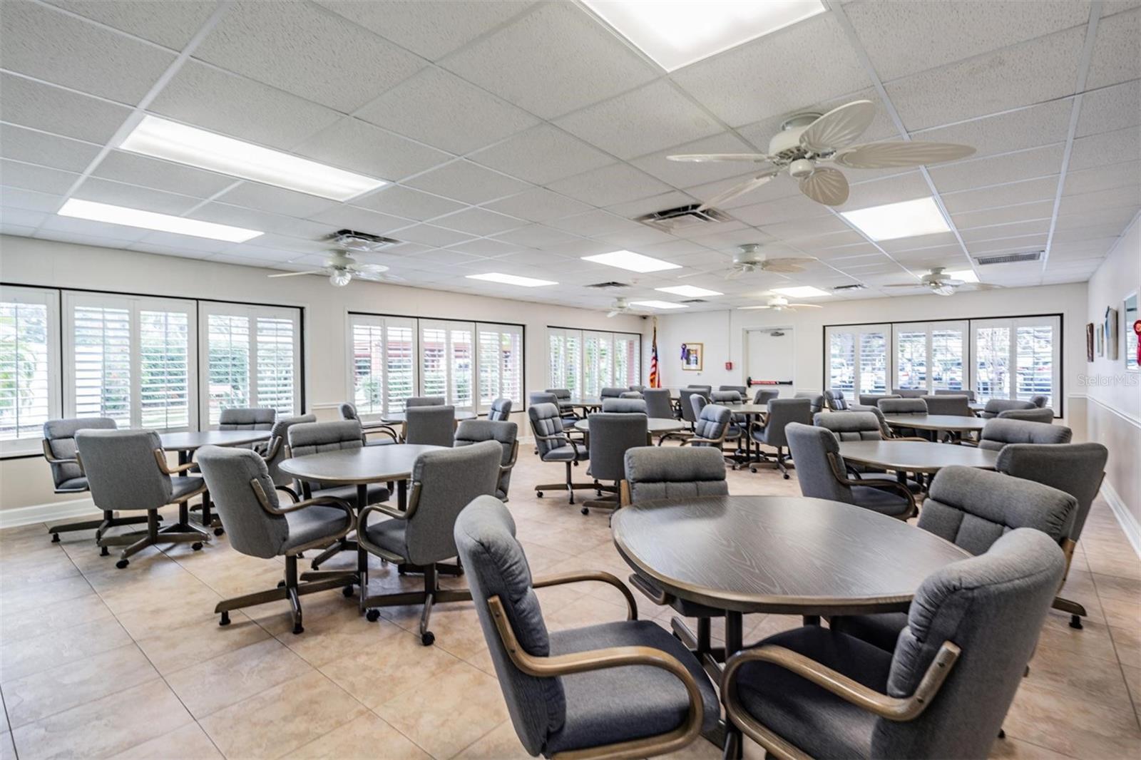 Image 36 of 41 For 10600 Mira Vista Drive