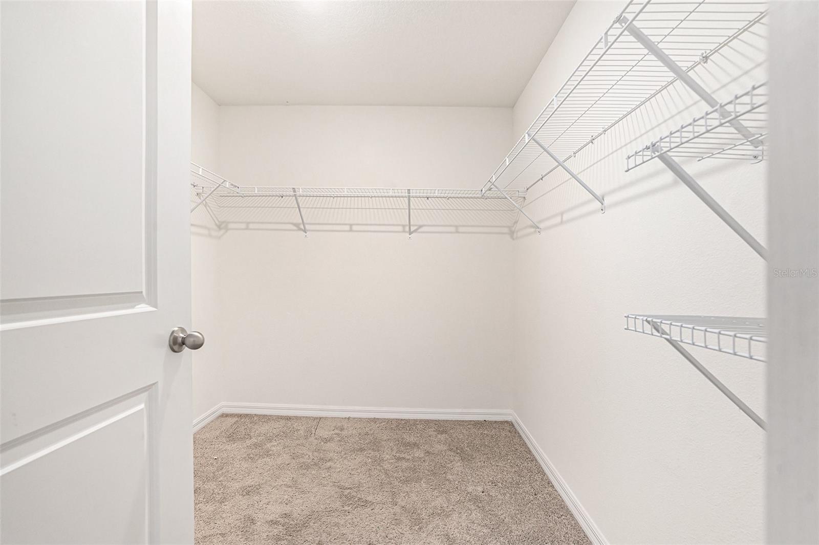 Image 10 of 17 For 3900 Autumn Amber Drive