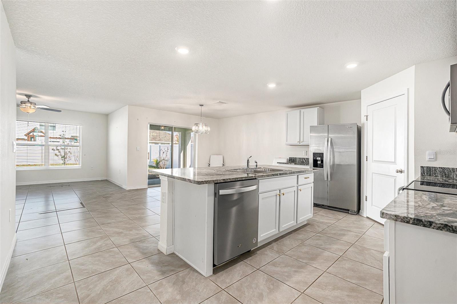 Image 2 of 17 For 3900 Autumn Amber Drive