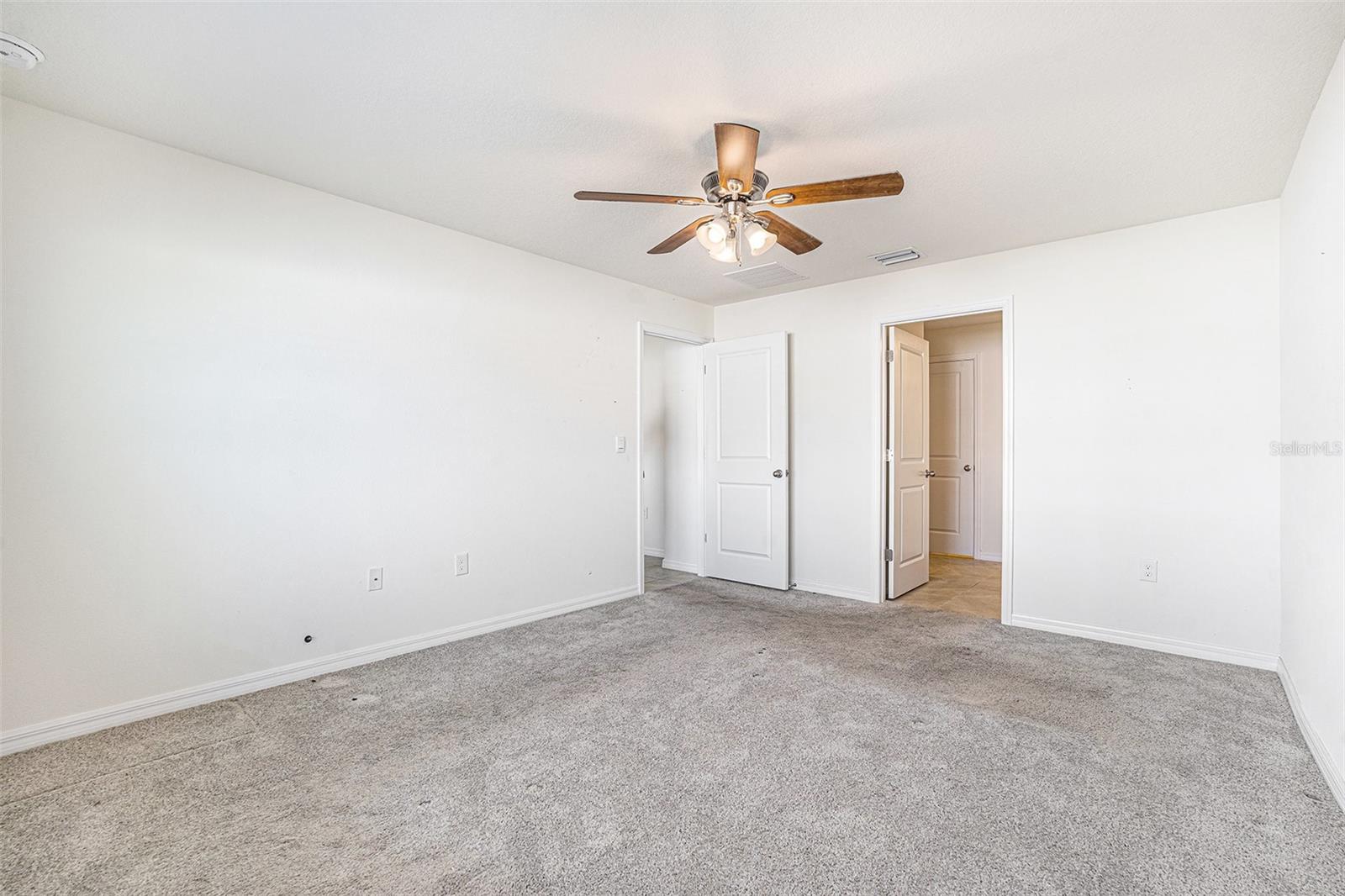 Image 9 of 17 For 3900 Autumn Amber Drive