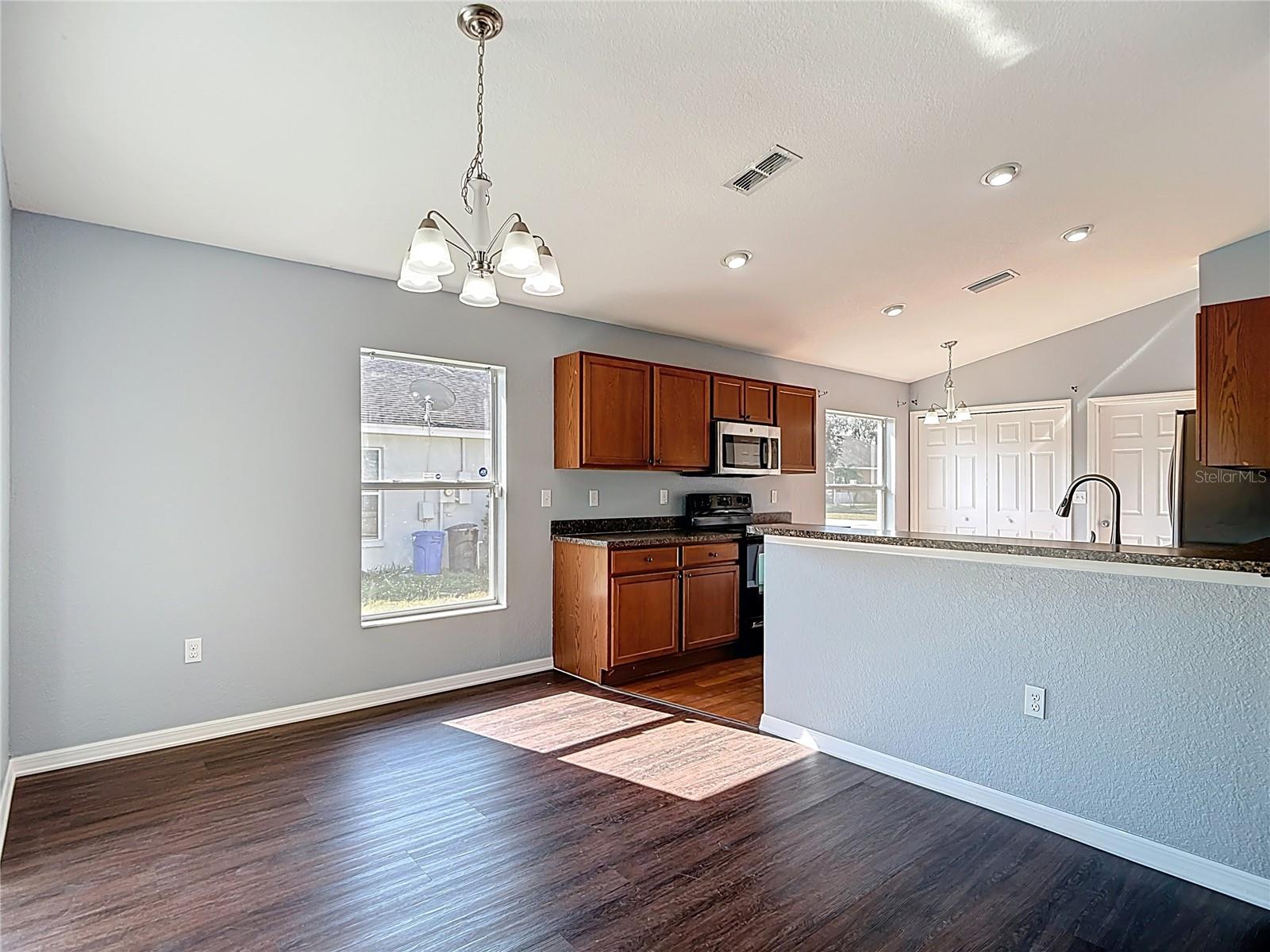 Image 12 of 55 For 13548 Marilyn Court