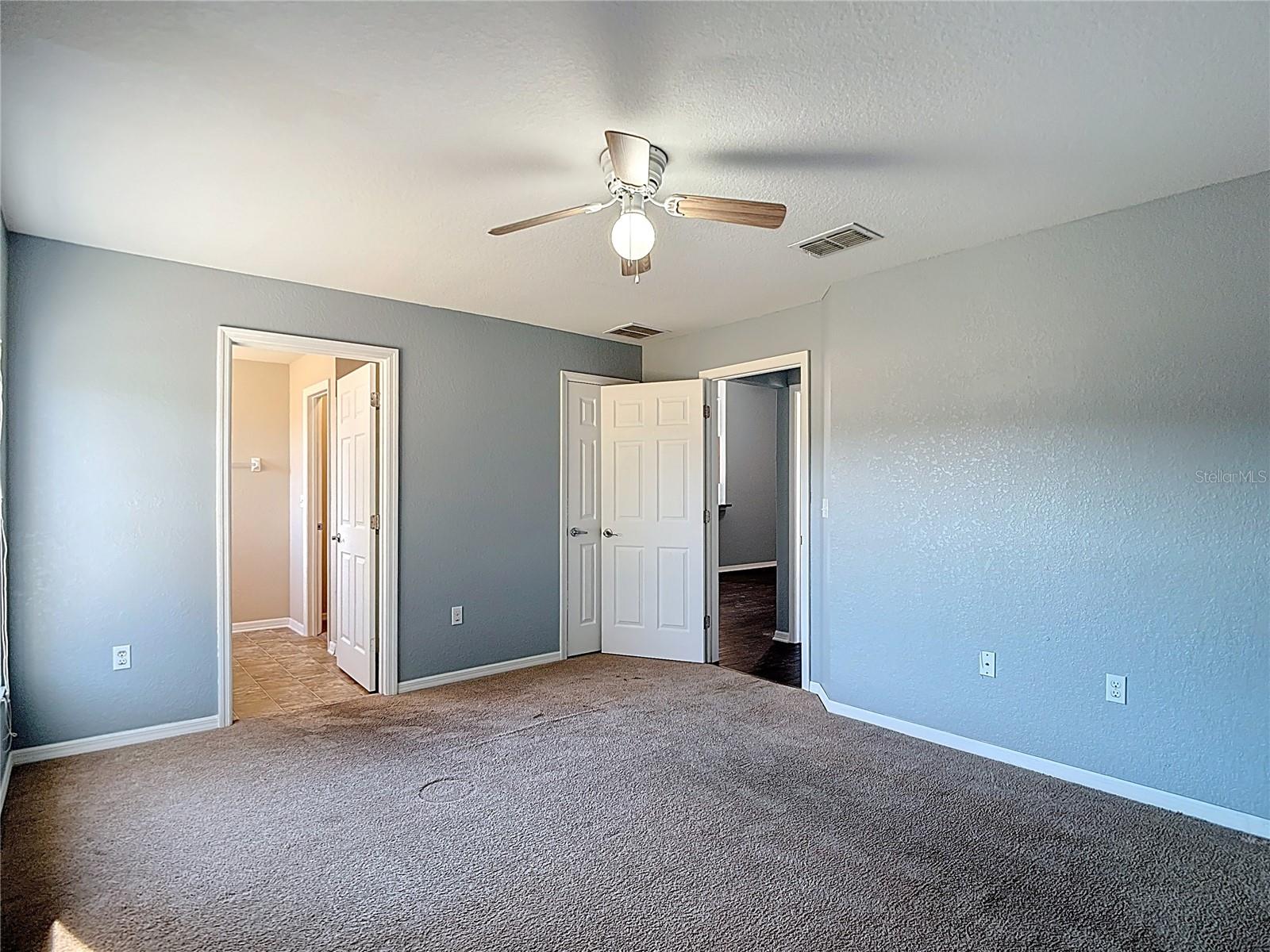 Image 35 of 55 For 13548 Marilyn Court