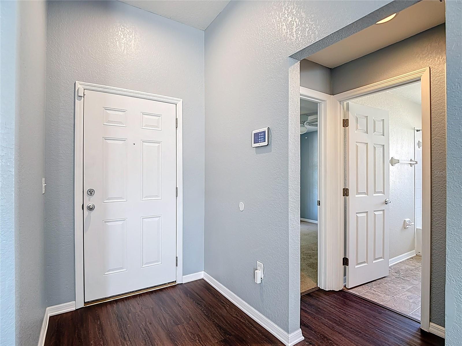 Image 5 of 55 For 13548 Marilyn Court