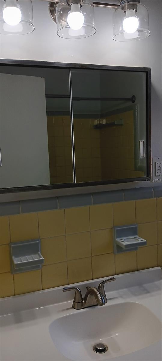 Image 22 of 47 For 1440 23rd Avenue