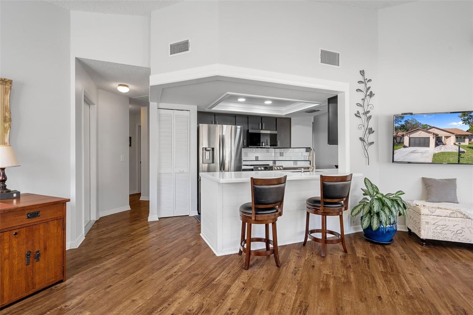 Image 11 of 65 For 6732 Oak Cluster Circle