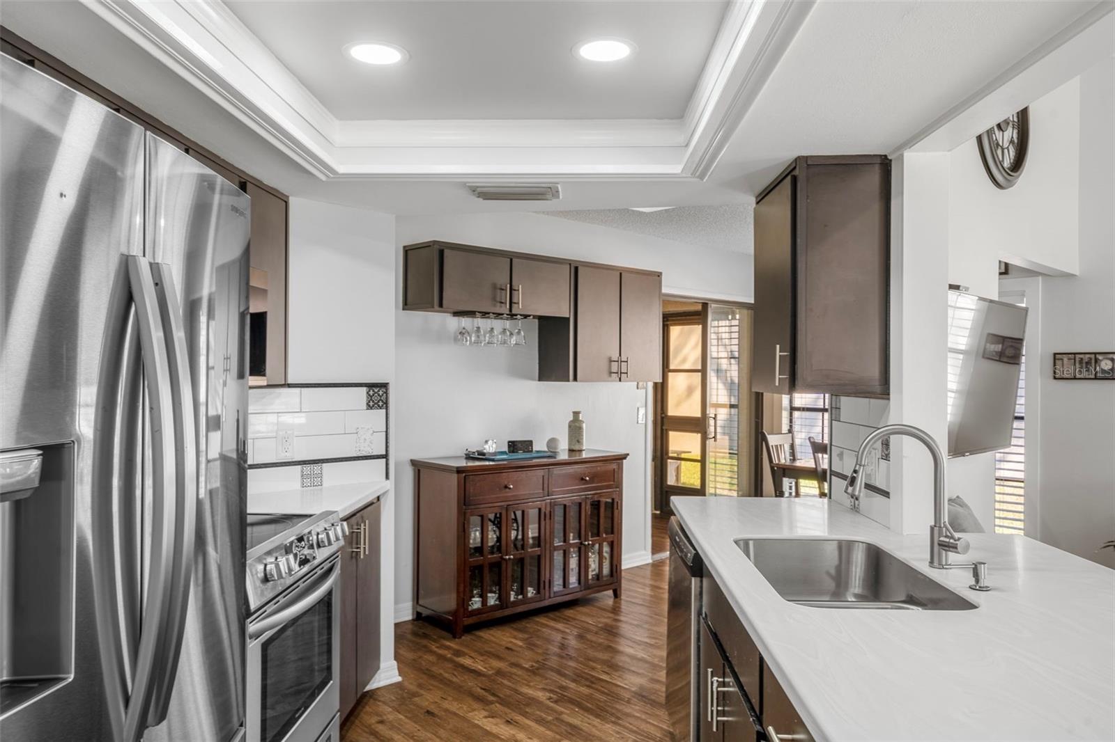 Image 14 of 65 For 6732 Oak Cluster Circle