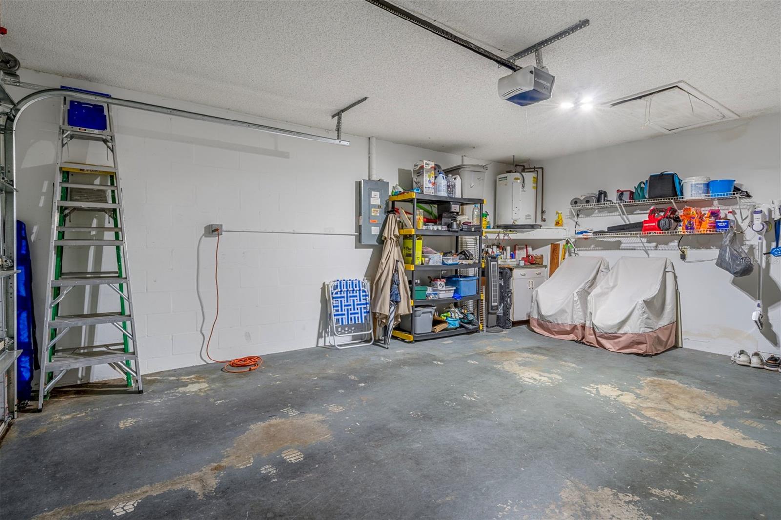 Image 35 of 65 For 6732 Oak Cluster Circle