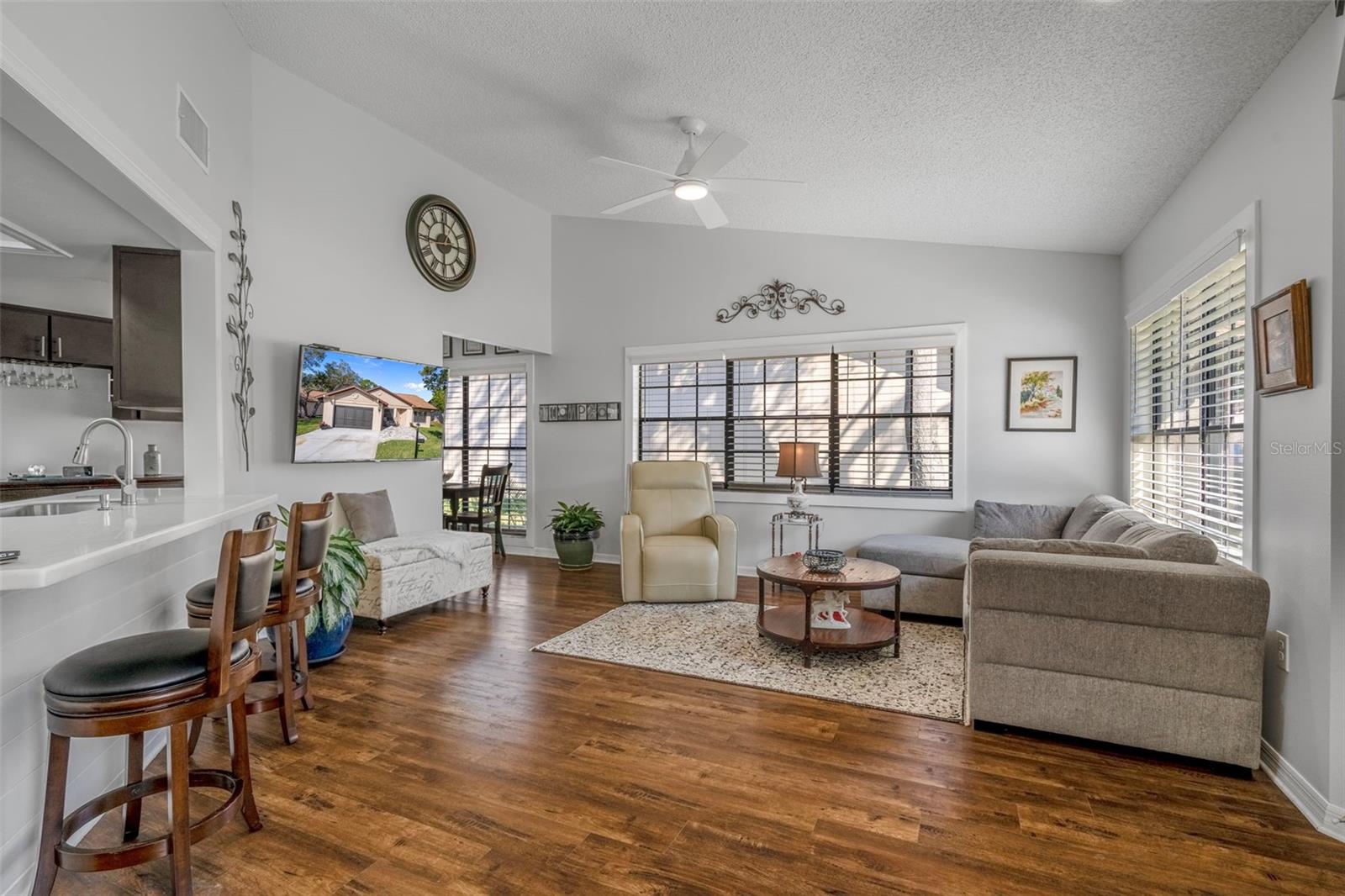 Image 6 of 65 For 6732 Oak Cluster Circle