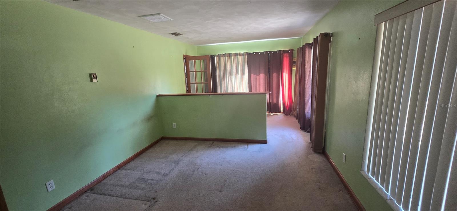 Image 27 of 31 For 5067 Mockingbird Drive