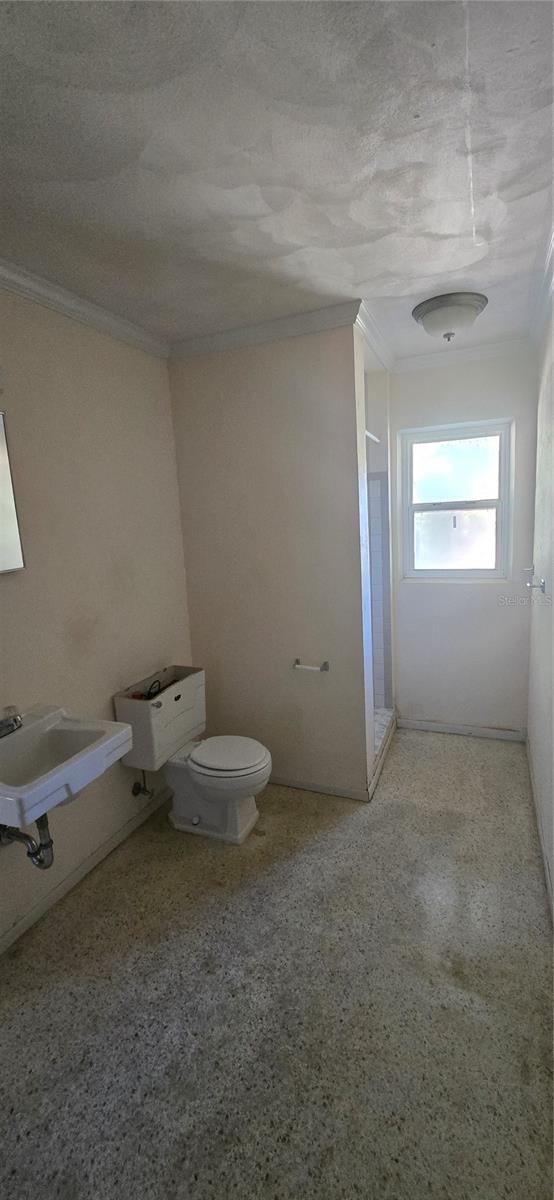 Image 31 of 31 For 5067 Mockingbird Drive