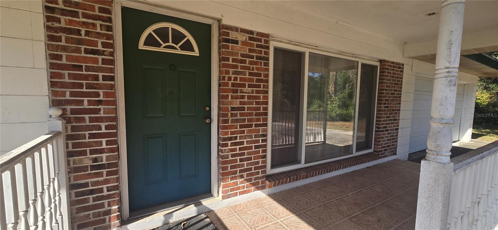 Image 4 of 31 For 5067 Mockingbird Drive