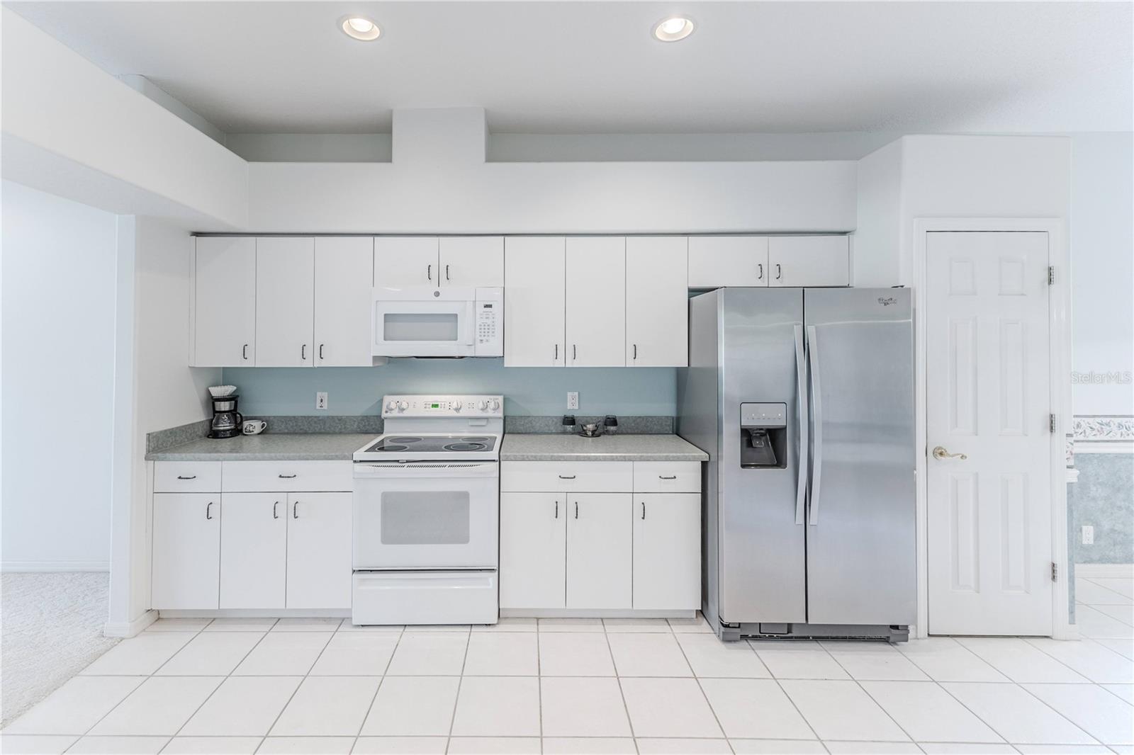 Listing photo id 26 for 15033 Middle Fairway Drive