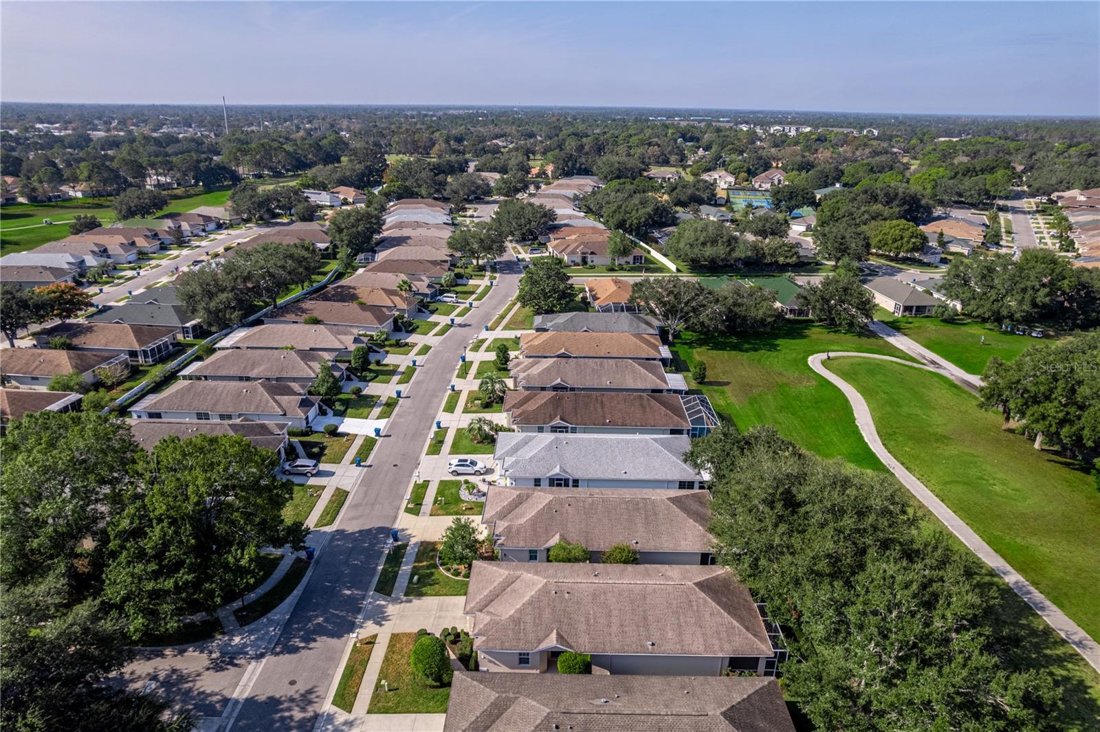 Listing photo id 52 for 15033 Middle Fairway Drive