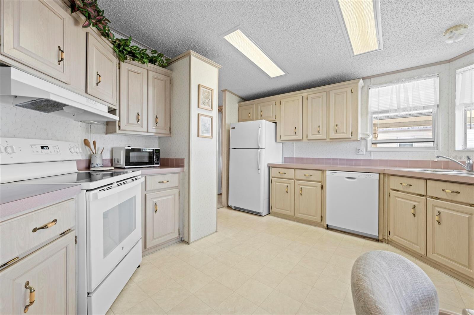 Image 15 of 36 For 5177 Forest Glenn Drive