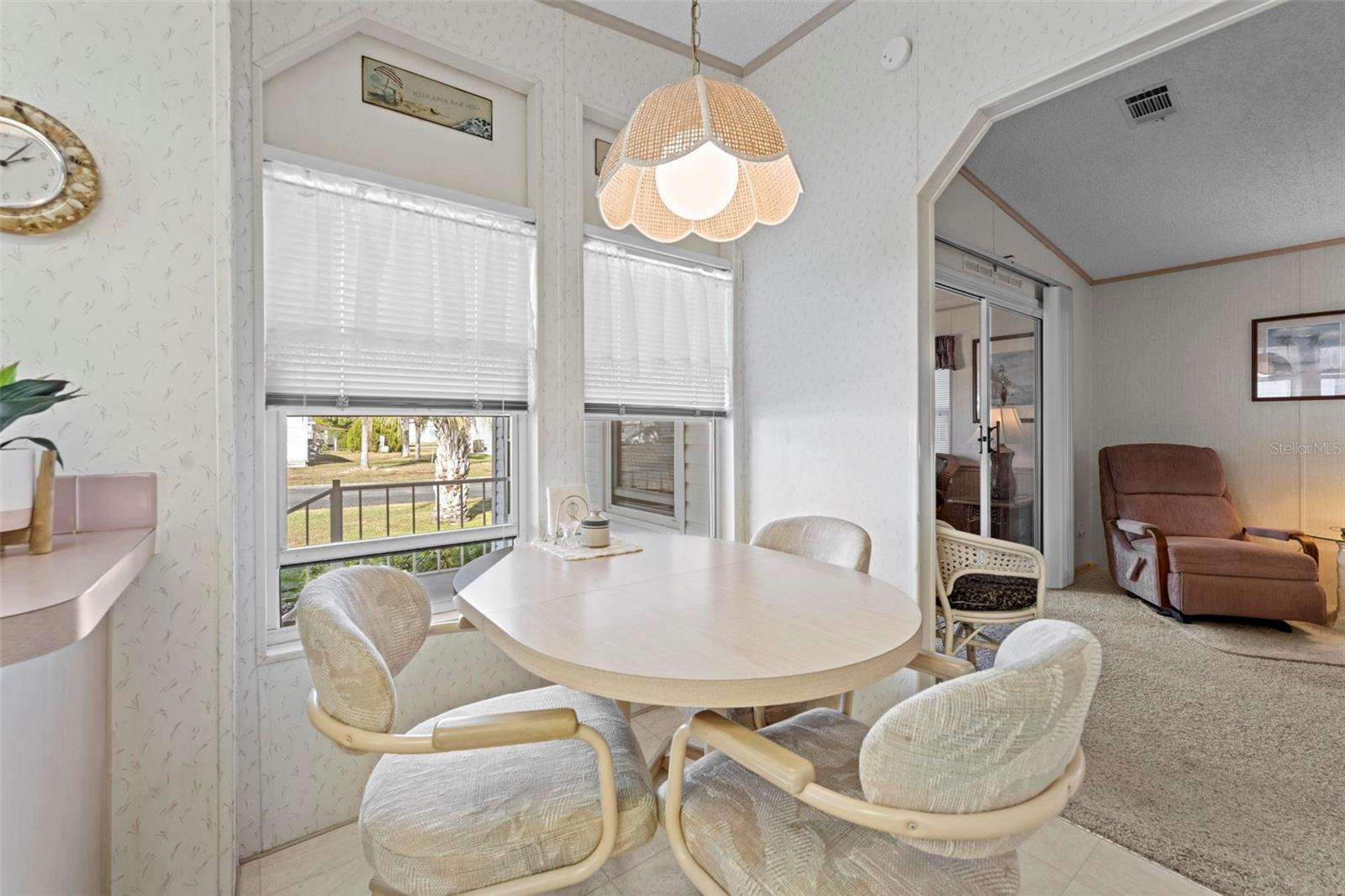 Image 18 of 36 For 5177 Forest Glenn Drive