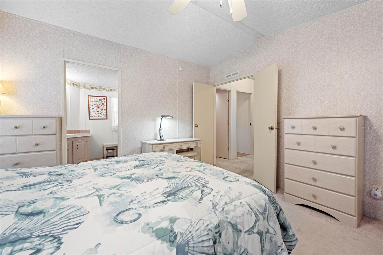 Image 30 of 36 For 5177 Forest Glenn Drive