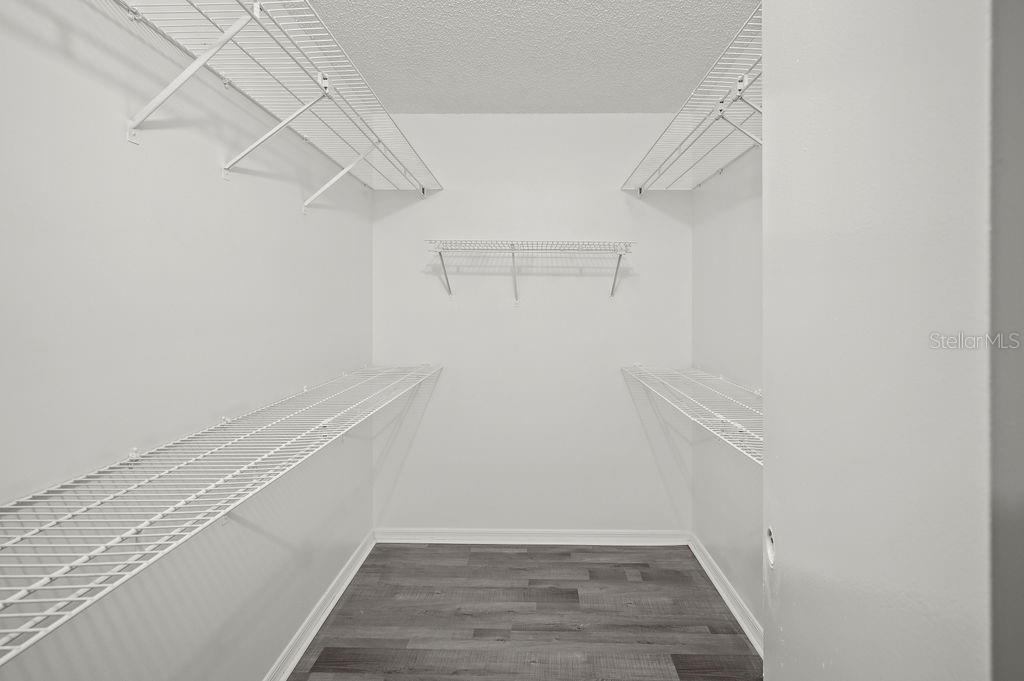 Image 11 of 25 For 10337 176th Street